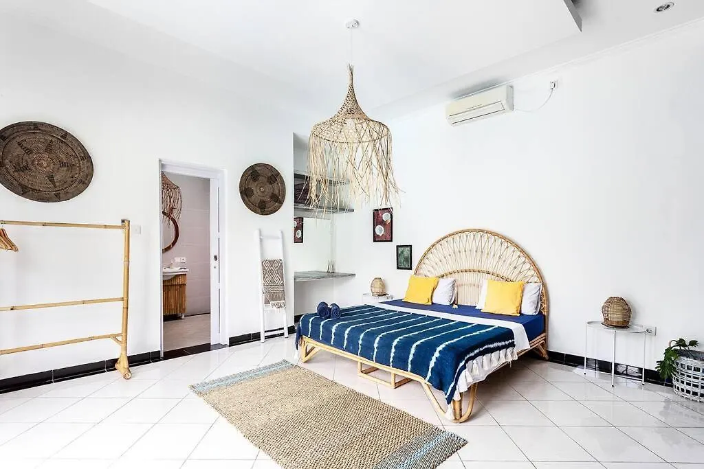 Lovely, Boho Villa In Prime Location Seminyak