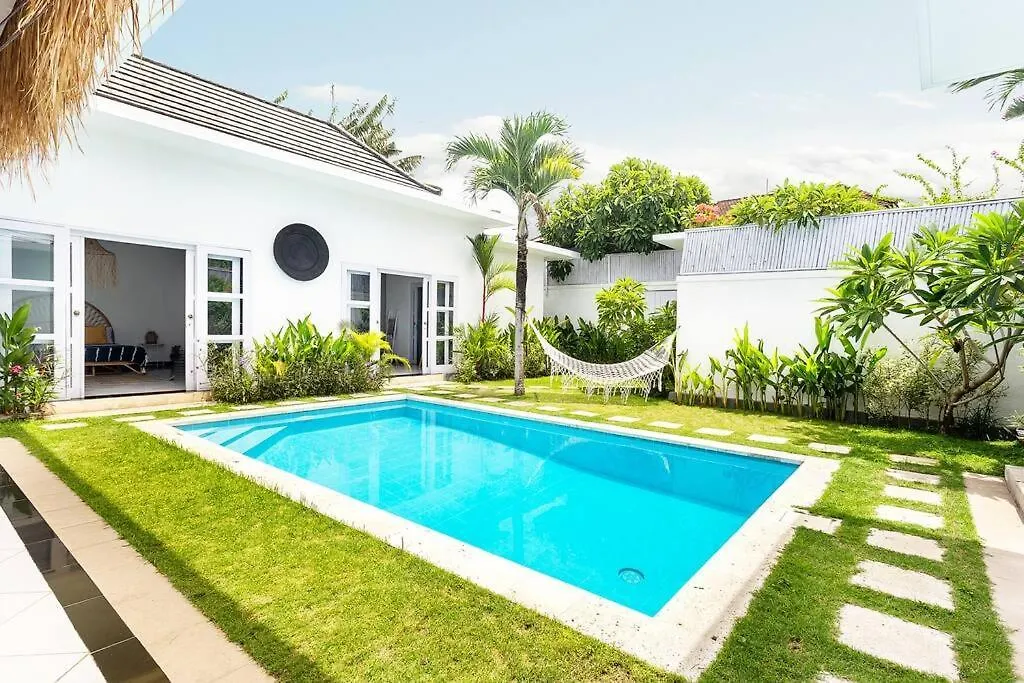 Lovely, Boho Villa In Prime Location Seminyak